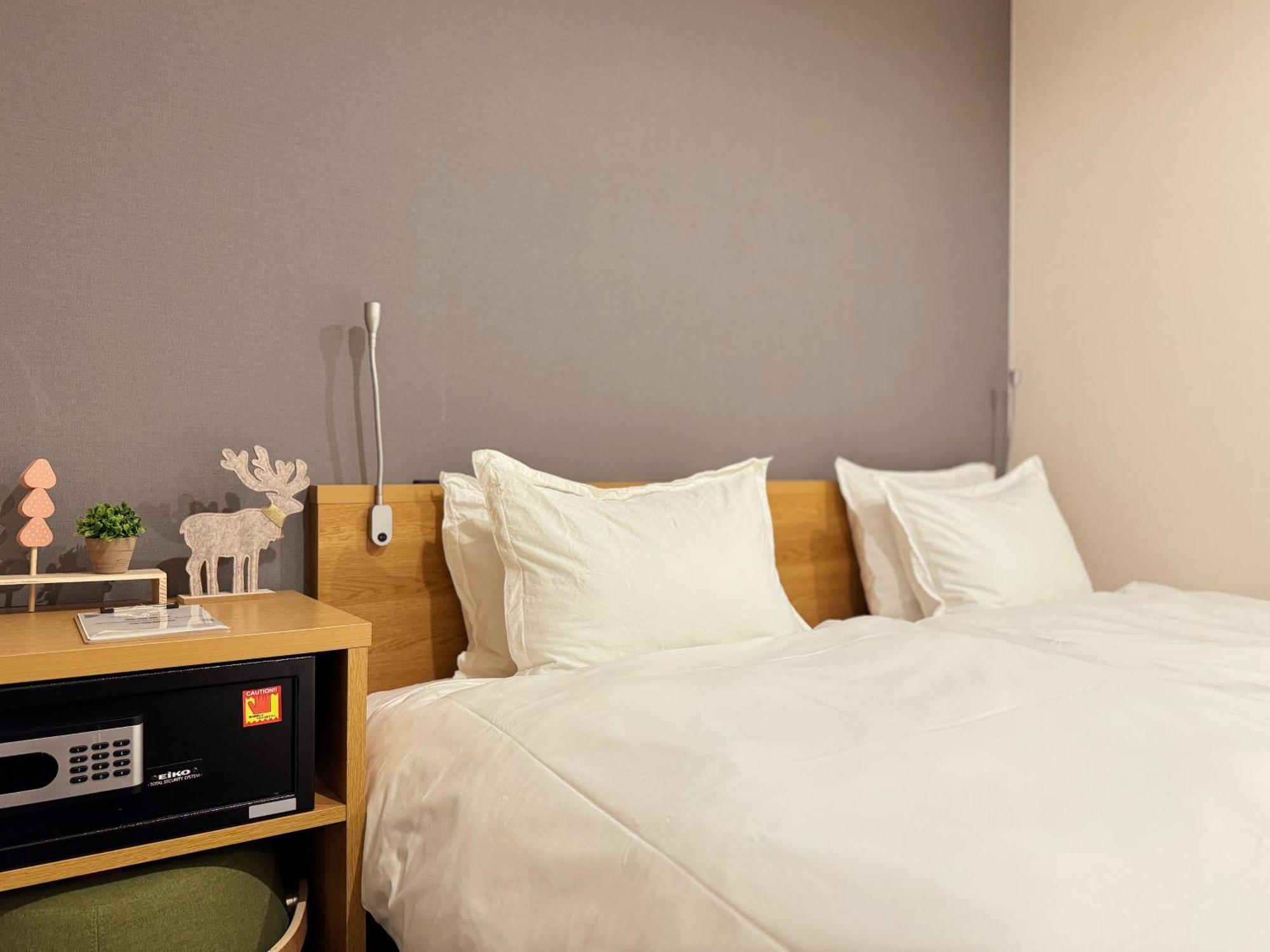 Fawn Hotel Ōsaka Zimmer foto